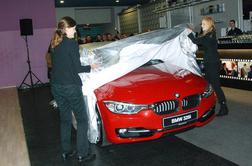 BMW je prvi primerek nove trojke že pokazal Slovencem