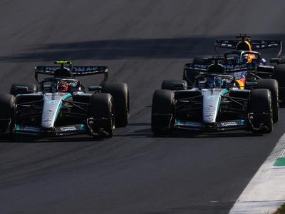 Kimi Antonelli s 26 prehitevanji z 20. na prvo mesto! Ferrari razočaral tifoze.