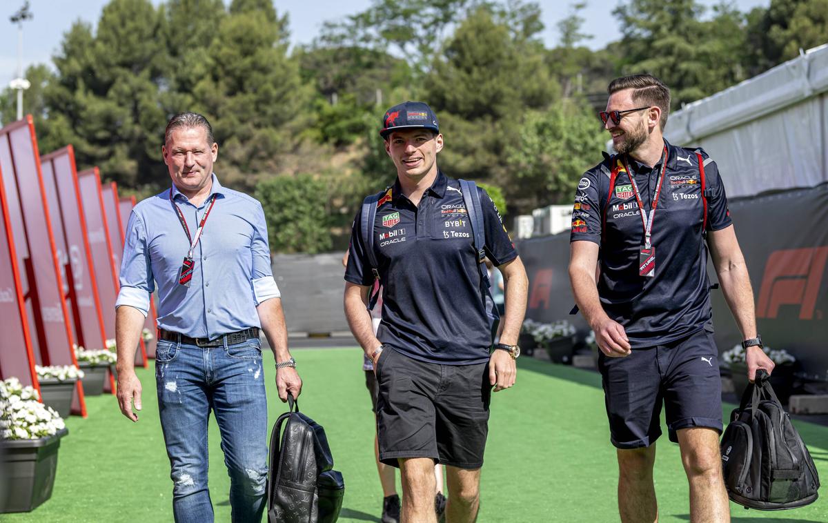 Jos Verstappen Max | Jos Verstappen (levo) ni niti najmanj navdušen, da Maxu Red Bull ni bolje pomagal. | Foto Guliver Image