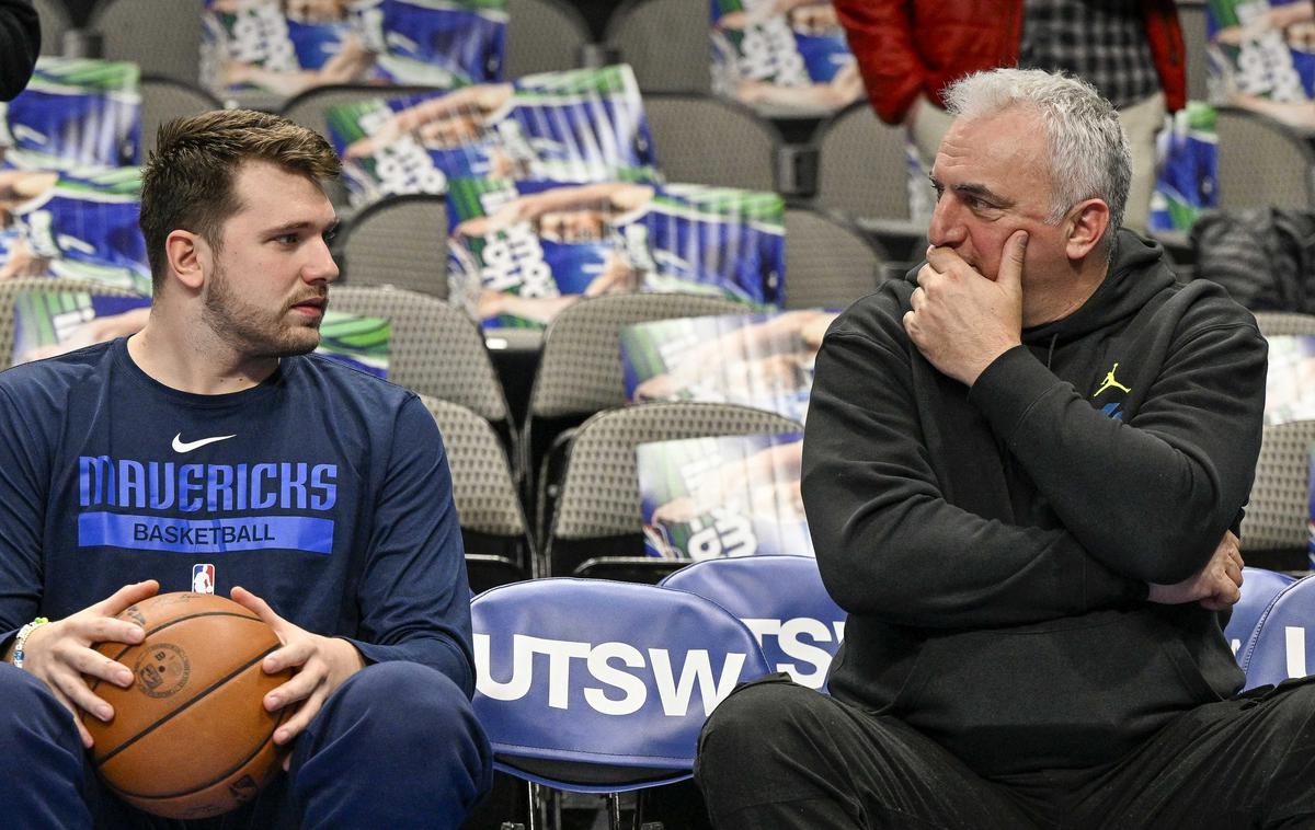 T - Luka Dončić Dallas Mavericks Saša Dončić | Saša Dončić bo pred sredino tekmo odpotoval v Dallas. | Foto Reuters