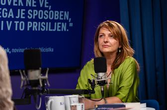 Katarina Keček: od televizijskega stresa do pisateljskega miru in zgodbe, o kateri je 30 let molčala