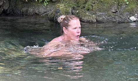 Alenka Bratušek s kolesa v ledeno Kokro
