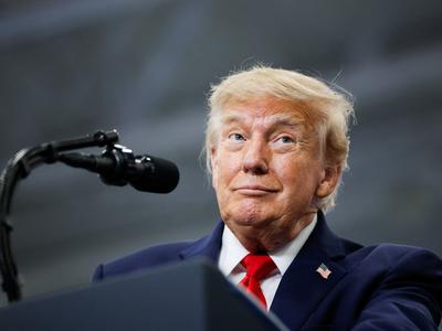 Trump preklical neposredni prenos usmrtitve strelca iz Fort Hooda