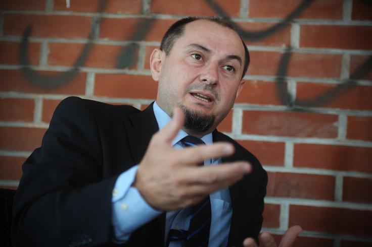 Do samovžiga seveda lahko pride kadar koli, je izpostavil Gašpar Mišič. Vendar pa nakopičeni kupi embalaže predstavljajo veliko nevarnost za širjenje plamenov. | Foto: Bor Slana