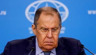 Lavrov spomnil: Rusija ima jedrsko orožje