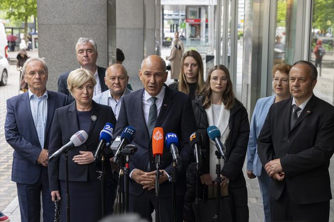 Na zadnjih volitvah v Evropski parlament je SDS zmagala z nekaj več kot 206 tisoč glasovi. | Foto: STA