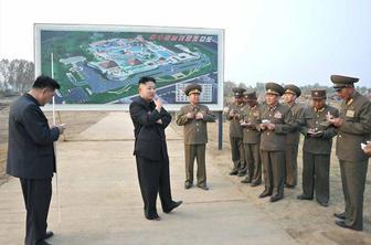 Severna Koreja še naprej izziva z raketami