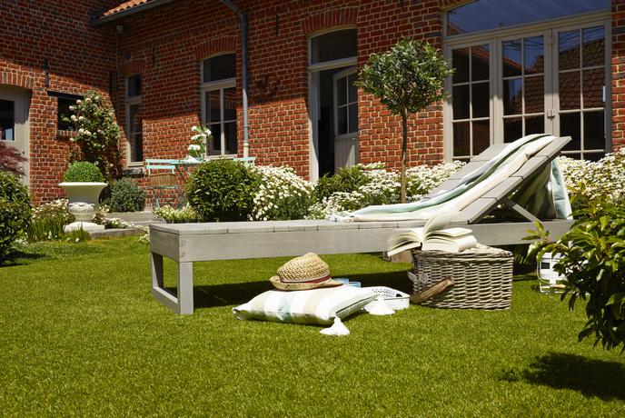 Zakaj je umetna trava prava izbira za vsak dom