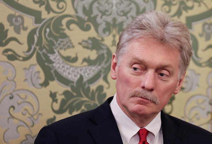 "Predsednik ostaja odprt za stike s predsednikom Trumpom," je na novinarski konferenci povedal tiskovni predstavnik Kremlja Dmitrij Peskov. | Foto: Reuters