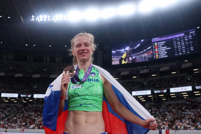 Tina Šutej, Tokio 2025 | Tina Šutej je osvojila bronasto odličje na SP v Tokiu. | Foto Reuters