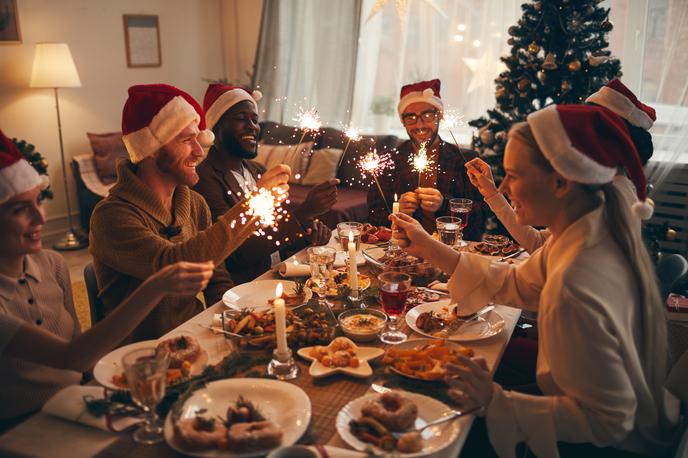 božična večerja | Poskrbite, da bodo na božični večerji uživali vsi. | Foto Getty Images