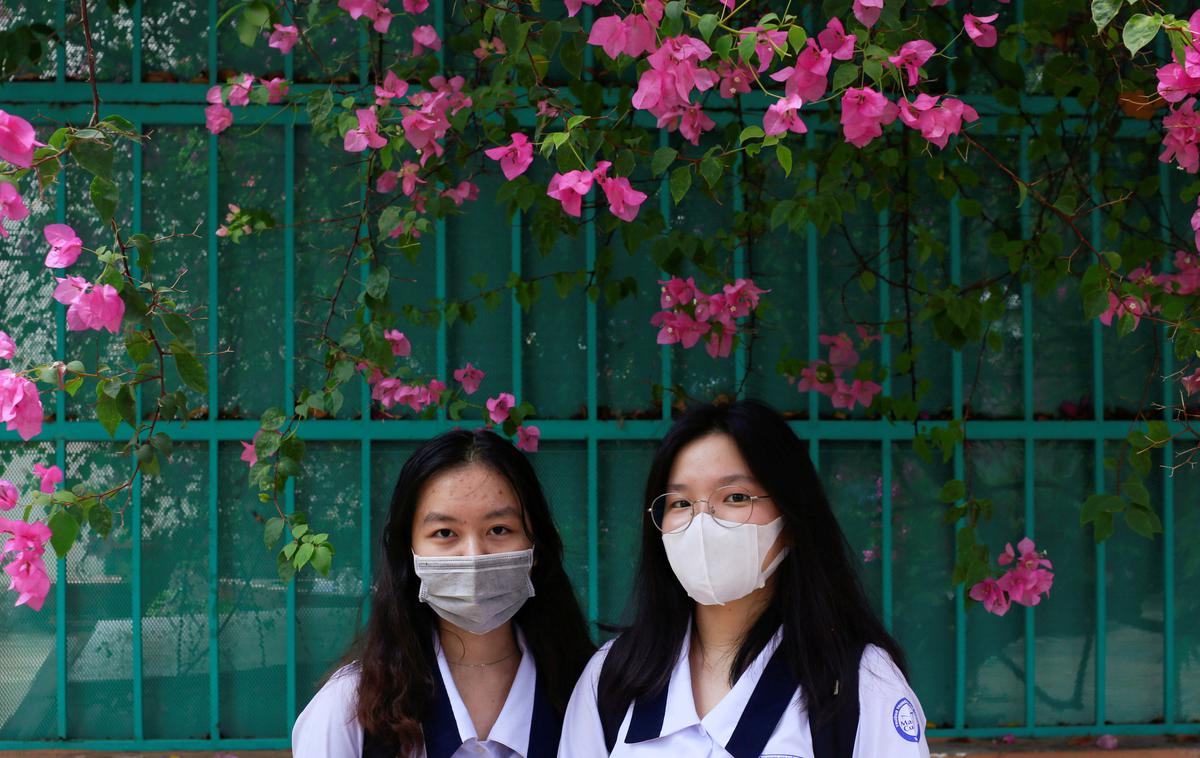 Vietnam, epidemija | Uspeh Vietnama v boju proti epidemiji je toliko večji, če upoštevamo, da ta država ne sodi med bogate države in da je njihov zdravstveni sistem močno podhranjen. | Foto Reuters