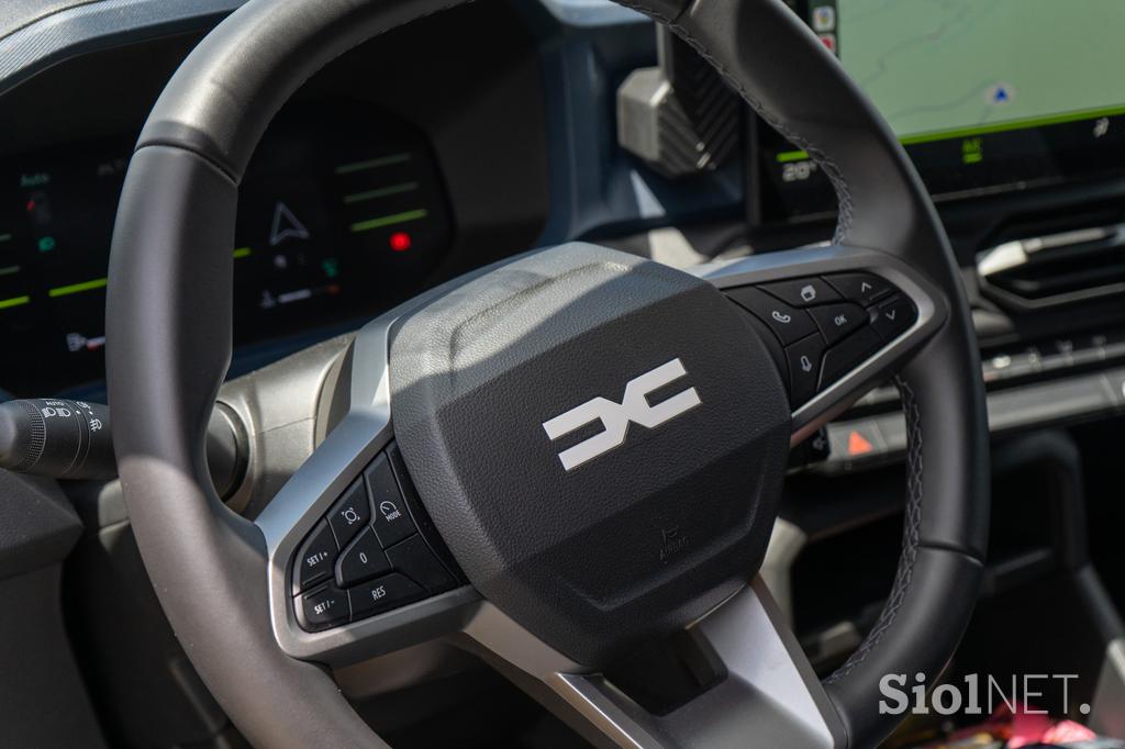 Dacia, Junaki slovenskih gora