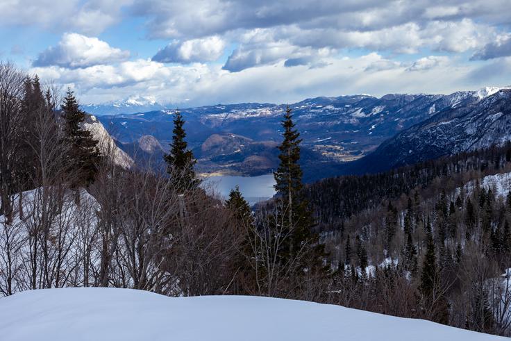 Razgled od doma na Komni nad Bohinj | Foto: Matej Podgoršek