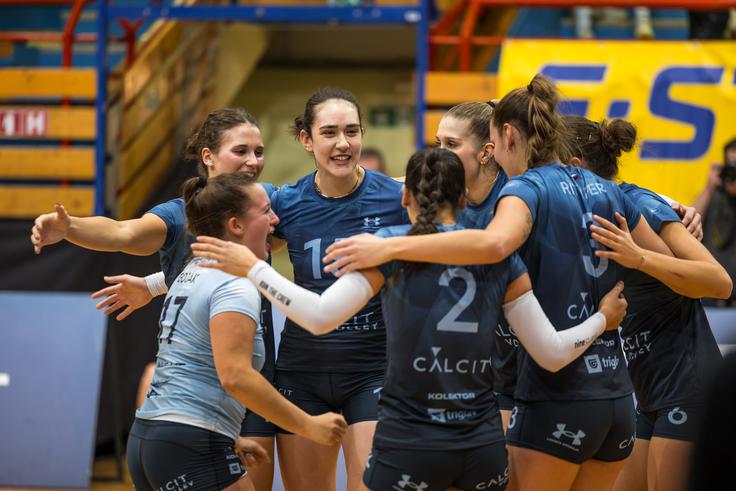 Calcit Volley Kamničanke so premagale AFM Volley. | Foto: Jan Uršič