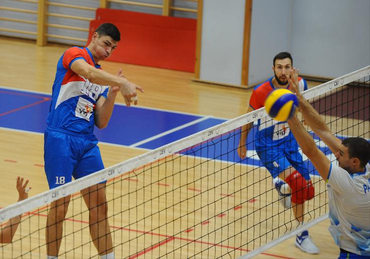 Srbija je bila na zadnjih dveh pripravljalnih tekmah v Beogradu obakrat boljša od Slovenije. | Foto: Sportida