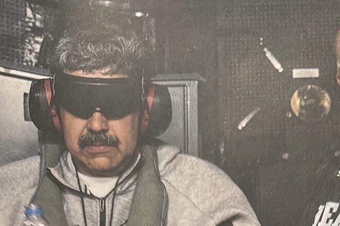 Nicolas Maduro | Američani so v začetku leta napadli Venezuelo in zajeli Madura ter njegovo ženo Celio Flores ter ju na zveznem sodišču v New Yorku obtožili trgovine z mamili. | Foto Reuters