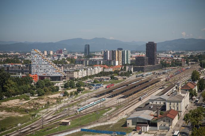 Železniška postaja Ljubljana | Ocenjena vrednost projekta nadgradnje železniške postaje Ljubljana je nekaj manj kot 109,9 milijona evrov.  | Foto Bor Slana