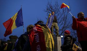 Na parlamentarnih volitvah v Romuniji po prvih napovedih v vodstvu socialdemokrati