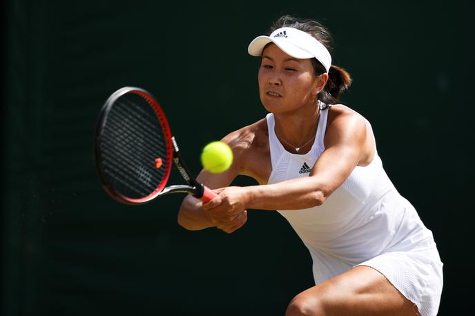 Peng Shuai | WTA je zaradi neodzivnosti kitajskih oblasti v primeru igralke Peng Shuai odpovedalo vse turnirje na Kitajskem. | Foto Reuters