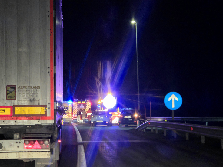 Prometna nesreča na ljubljanski južni obvoznici | Foto: David Florjančič