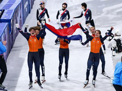 Nizozemci olimpijski prvaki v ekipnem zasledovanju na kratke proge