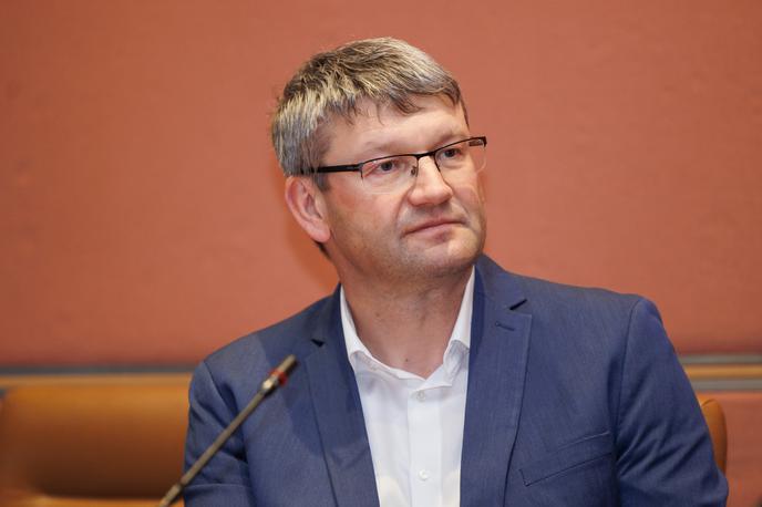 Matjaž Čemažar | Po besedah Matjaža Čemažarja je stanje naročil v Domelu stabilno, vendar je na nižjih ravneh od kapacitet podjetja. | Foto STA