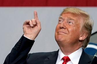 Trump: Carine na kitajski uvoz se obrestujejo