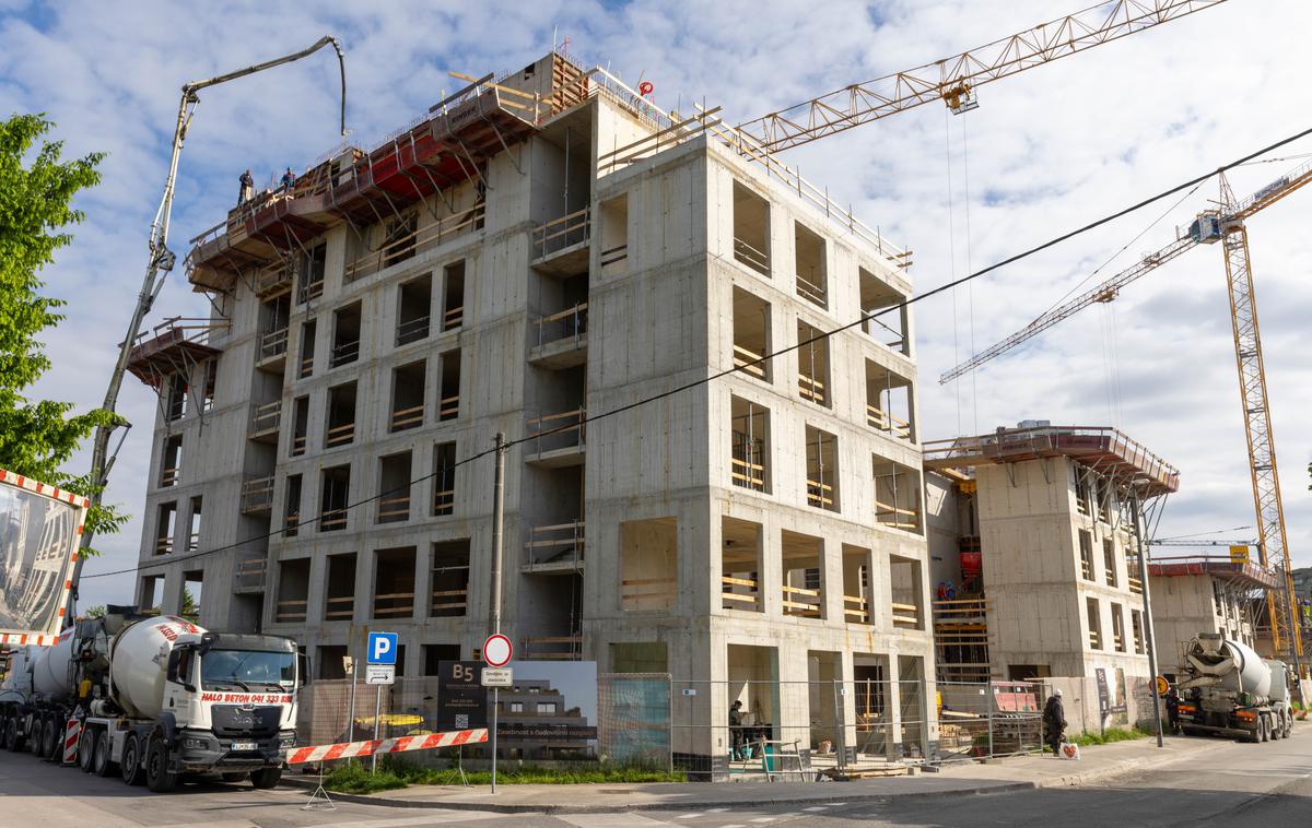 Bežigrajska petka, gradnja maj | Foto arhiv ponudnika
