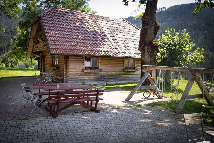Planinski dom Kumer | Foto: Ana Kovač