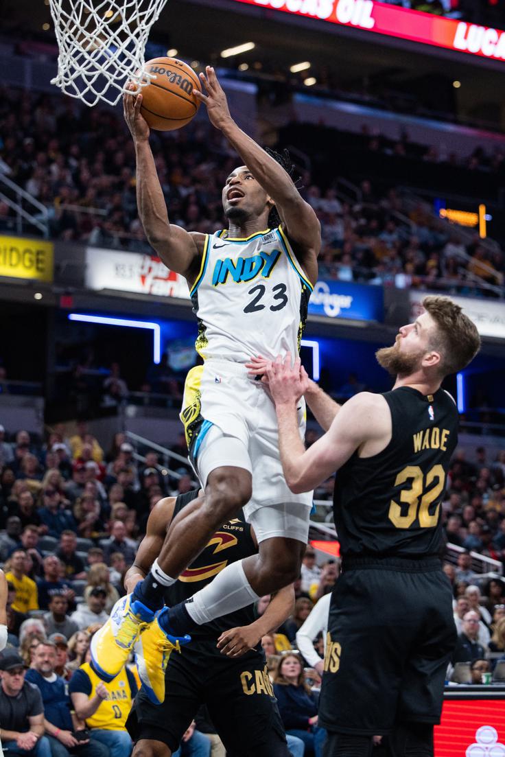 Aaron Nesmith je postavil končni rezultat na srečanju med Indiano in Clevelandom. | Foto: Reuters