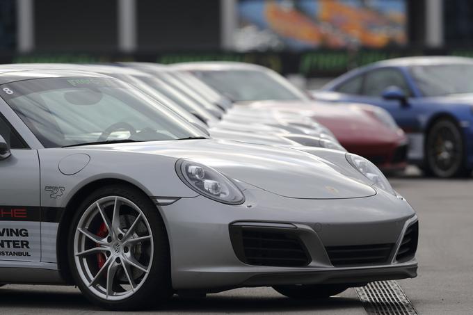 Porsche je ostal nekaj posebnega in obenem izžareva desetletja razvoja inženirjev. | Foto: Porsche