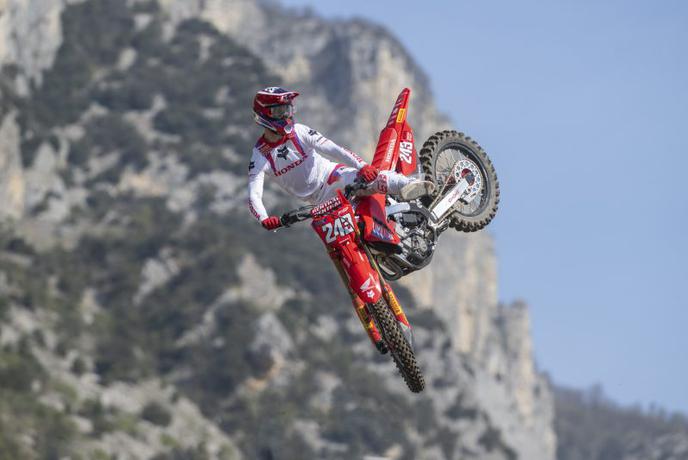 Gajser samo za Febvrom, med najboljšimi tudi Pancar