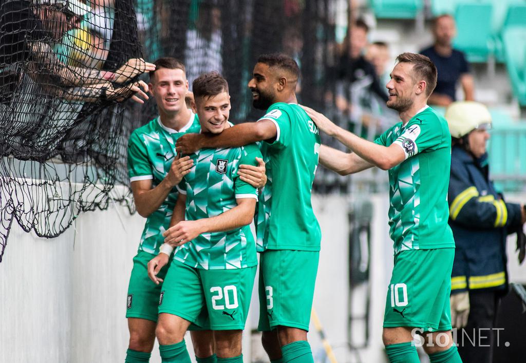 NK Olimpija : Hajduk Split