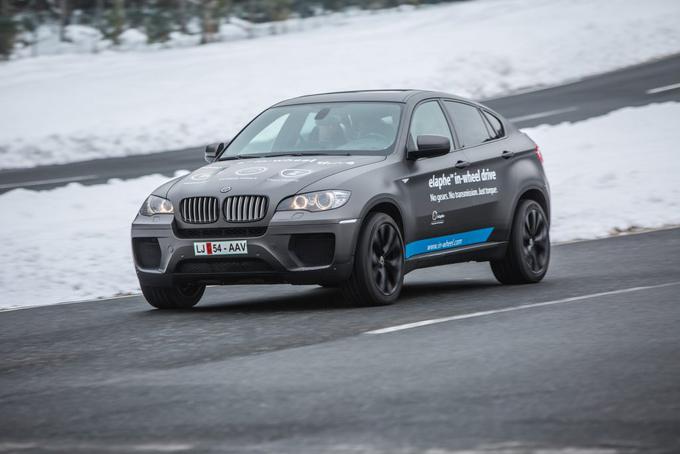 Elaphe na AMZS Centru varne vožnje že dalj časa testira BMW X6 z lastnimi kolesnimi elektromotorji. | Foto: Elaphe