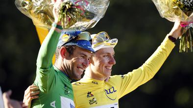 Sin legendarnega kolesarja obseden s Pogačarjem