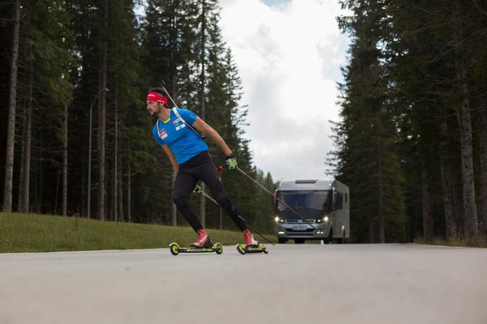 Biatlonec Jakov Fak in njegov avtodom adria super sonic | Foto Klemen Korenjak