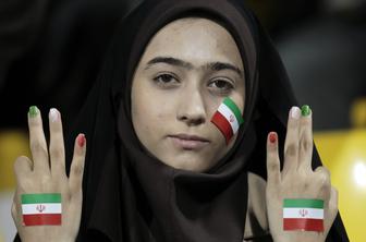 Iran bo ženskam dovolil obisk nogometnim tekem
