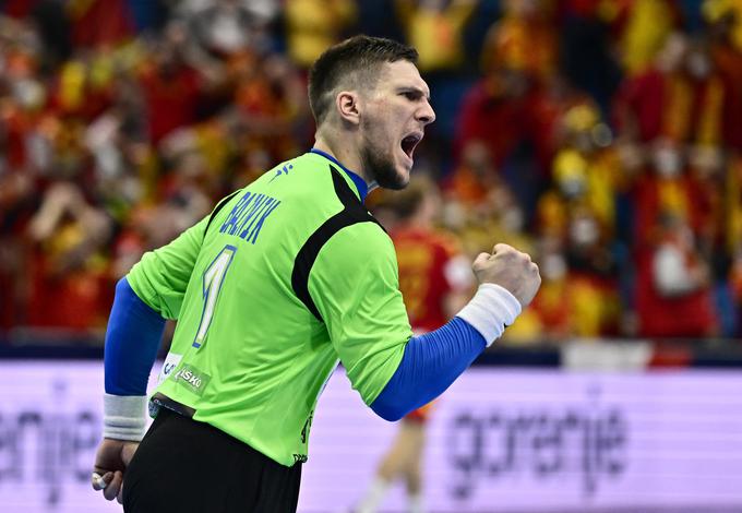 Jože Baznik je bil proti Makedoncem najboljši posameznik v slovenski reprezentanci. | Foto: Reuters