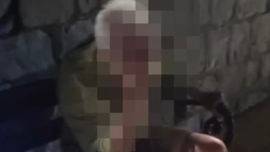 Dva najstnika v Splitu pretepla starejšega moškega. Na posnetku: Briga me, če krvavi!