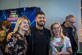 Predpremiera albuma Strici so mi povedali Fehtarji