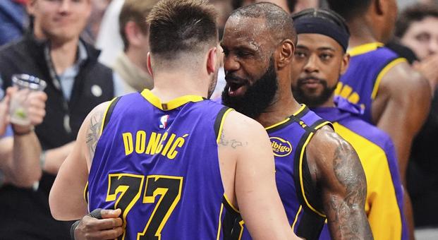 V živo: Dončić dočakal vrnitev Jamesa