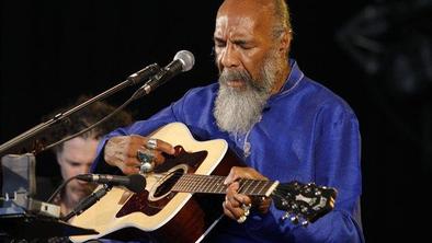 Umrl je Richie Havens, prvi nastopajoči na festivalu Woodstock