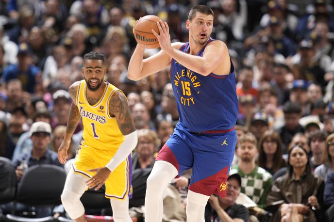Nikola Jokić | Lanski prvaki lige NBA Denver Nuggets so v novo sezono lige vstopili z gladko zmago nad ekipo LA Lakers. | Foto Guliverimage