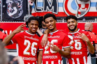 PSV po Ajaxovem kolapsu znova nizozemski prvak