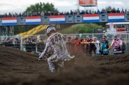Herlings daleč pred Gajserjem, nov padec Coenena