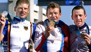 Armstrong za zdaj še z olimpijsko medaljo