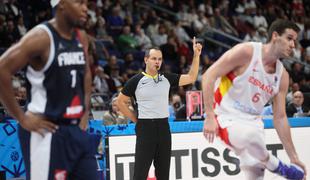 Slovenija vendarle s predstavnikom na košarkarskem turnirju