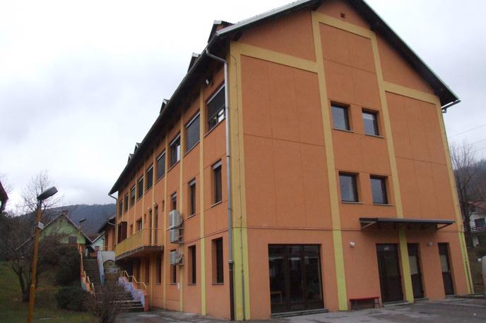 Strokovni center Planina | Otroka, 13-letno deklico in 11-letnega dečka, so staršema odvzeli oktobra lani in ju začasno namestili v Strokovni center Planina. Stiki staršev z otrokoma bodo sicer odvisni od njunega sodelovanja s centrom za socialno delo, šolo in sodiščem. | Foto STA