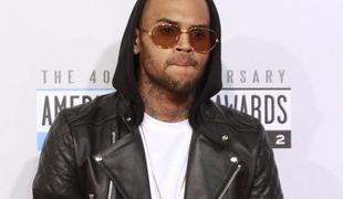 Chris Brown je po sporu zbrisal svoj račun na Twitterju